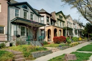 Best Places to Live If You’re Single