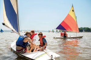 Where to Go Sailing Around Washington