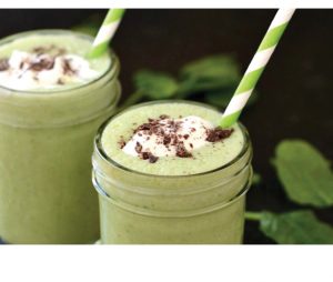 Delicious and Healthy Peppermint St. Patrick’s Day Smoothie