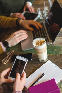 How to Get Your Online Life Organized and Stop Wasting So Much Time on Apps