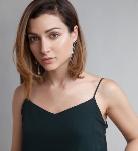 How to Wear Statement Jewelry Without Overdoing It