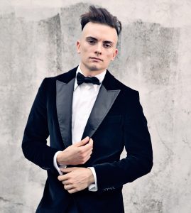 “Rebel” Organist Cameron Carpenter Performs With the National Symphony Orchestra