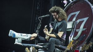 A History of Dave Grohl’s Affinity For Drinking Out of Disposable Cups