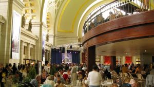 How Union Station Traded the Center Cafe for More Advertising