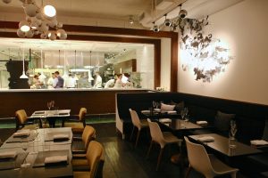 Here’s What You’ll Be Eating (and Drinking) at Pineapple & Pearls