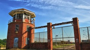 You Can Run a Race Through an Old Prison in Virginia This Weekend