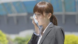 How to Avoid Being a Hot, Sweaty Mess Every Day at Work This Summer