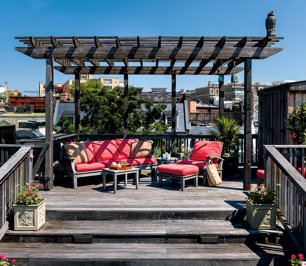 A three-story roof deck in Kalorama. Photograph by Andrew Propp.