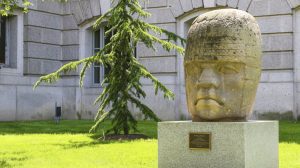 Angry Reviews of DC Landmarks: the Smithsonian Institution