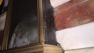 There Is a Dead Bird Stuck in a Chute at Trump’s DC Hotel