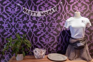 A Feminist Pop-Up Shop is Helping People Travel to the Women’s March on Washington