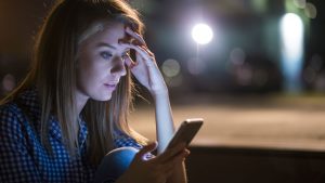 Feeling Scared and Helpless Right Now? Here Are Some Doctor-Recommended Solutions