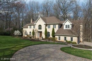 Ben Carson Buys alt=