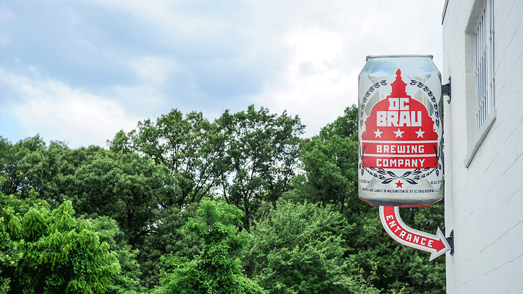 DC Brau Jon Wye Leather Worker