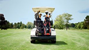 Trying to Learn How to Play Golf? Read These Tips First.