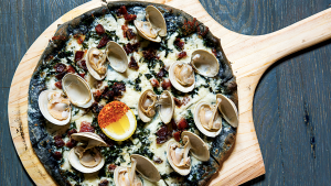 The Activated Charcoal Trend Is Now Taking Over Your Pizza