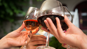 How to Taste Wine Like a Pro