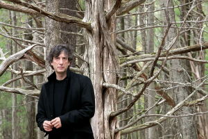 Neil Gaiman Talks Creative Block and the Cheesecake Factory Ahead of His Wolf Trap Show Sunday