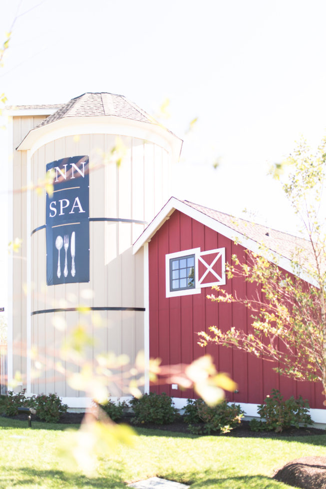 View More: http://susieandbecky.pass.us/rachel-jon Rachel Dack Jon Davis Chesapeake Bay Beach Club Pride Festival Late for first date in dupont