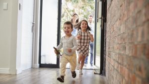 These Are the Questions Parents Need to Ask Before Their Kid Goes Over to a Friend’s House for the First Time