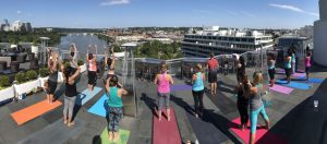 A Rooftop Yoga Class at the Watergate Hotel Comes With Breakfast and Crazy Gorgeous Views