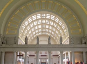 After Having to Pump in a Starbucks Bathroom, This Philadelphia Woman Is Fighting for Private Lactation Rooms in DC’s Union Station