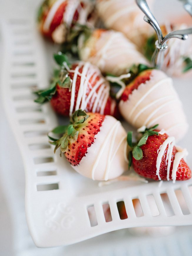 Trump National Golf Club | MiMi Ansari | Alexandra Friendly Tea Party Bridal Shower 26 Trump National Golf Club | MiMi Ansari | Alexandra Friendly Tea Party Bridal Shower Toilet Paper