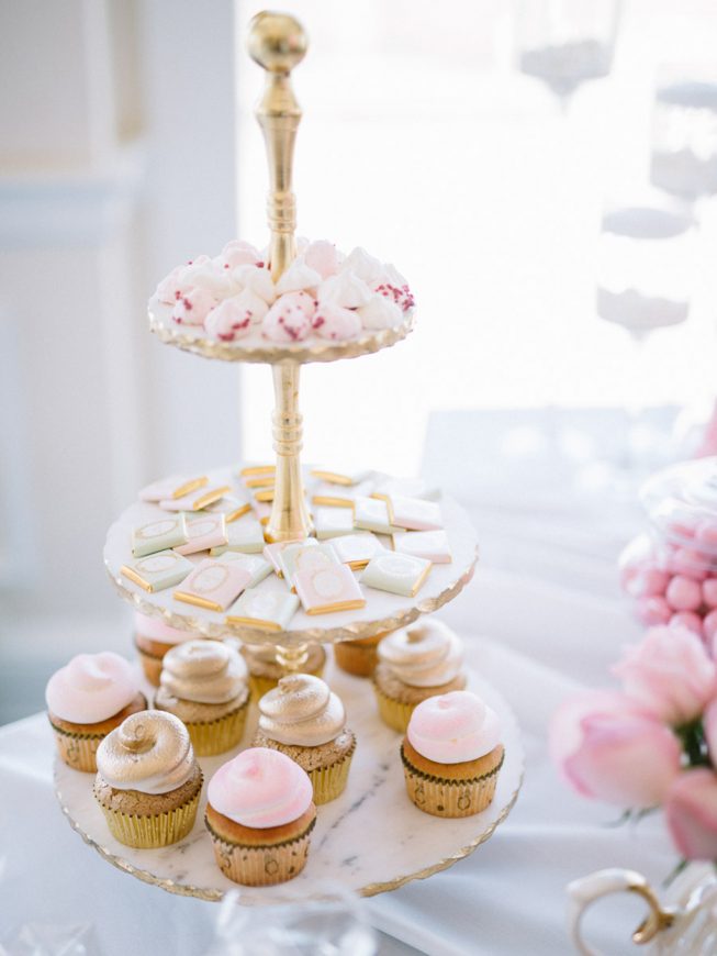 Trump National Golf Club | MiMi Ansari | Alexandra Friendly Tea Party Bridal Shower 7 Trump National Golf Club | MiMi Ansari | Alexandra Friendly Tea Party Bridal Shower Toilet Paper