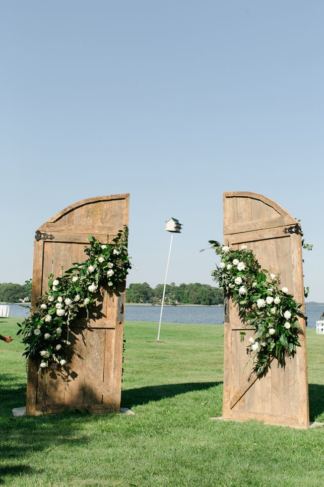 Amanda Sullivan +Russel Tischler | bayside with Nationals theme | Kate Headley19 Amanda Sullivan +Russel Tischler | bayside with Nationals theme | Kate Headley19