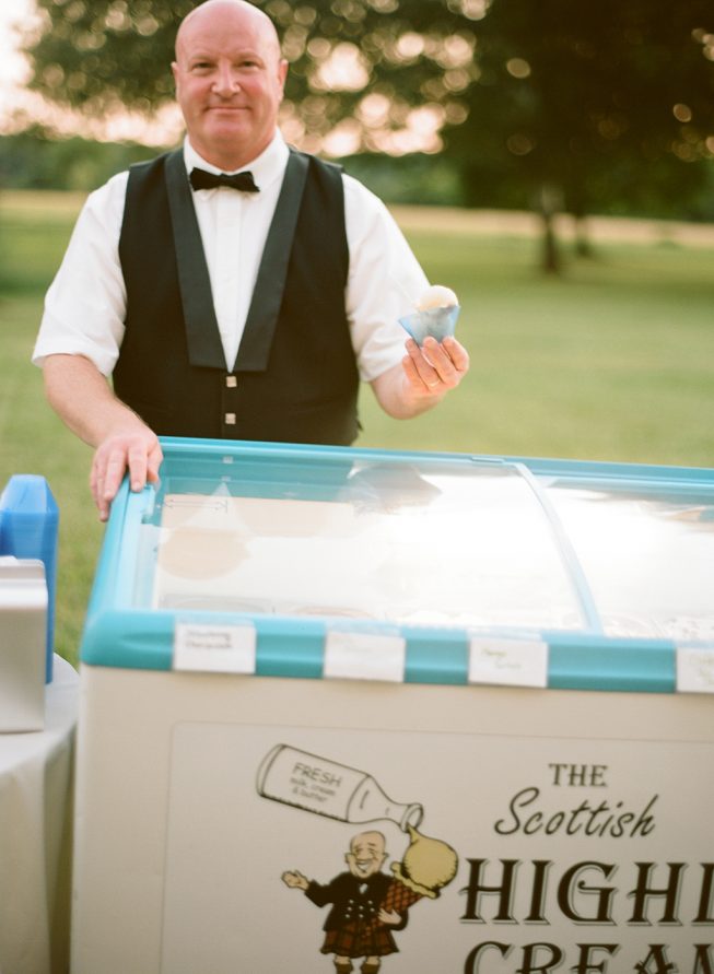 Amanda Sullivan +Russel Tischler | bayside with Nationals theme | Kate Headley46 Amanda Sullivan +Russel Tischler | bayside with Nationals theme | Kate Headley46