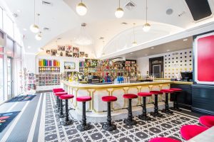 Scott Disick Likes the Water at Pentagon City’s New Sugar Factory