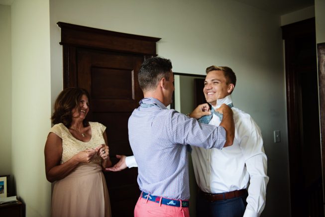 Miller_Moll_LoveampAdventurePhotography_MeridanHouseMattBryanGettingReady149_low Miller_Moll_LoveampAdventurePhotography_MeridanHouseMattBryanGettingReady149_low