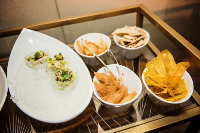 Miller_Moll_LoveampAdventurePhotography_MeridanHouseWashingtonDCMattBryanReception316_low Miller_Moll_LoveampAdventurePhotography_MeridanHouseWashingtonDCMattBryanReception316_low