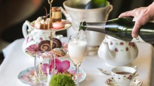 Another Watergate Scandal: the Hotel Now Offers 0 High Tea