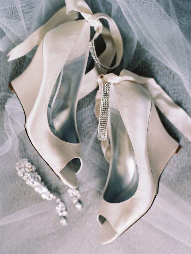 Jenna and Ben Bubblegum Pink Wedding | Renee Hollingshead USNA-2 Jenna and Ben Bubblegum Pink Wedding | Renee Hollingshead USNA-2