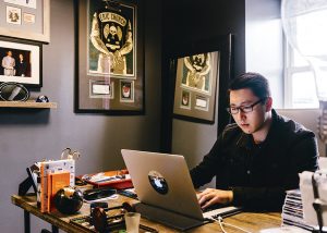 Kurt Bardella’s Surprising Evolution From Breitbart Publicist to Country-Music Insider