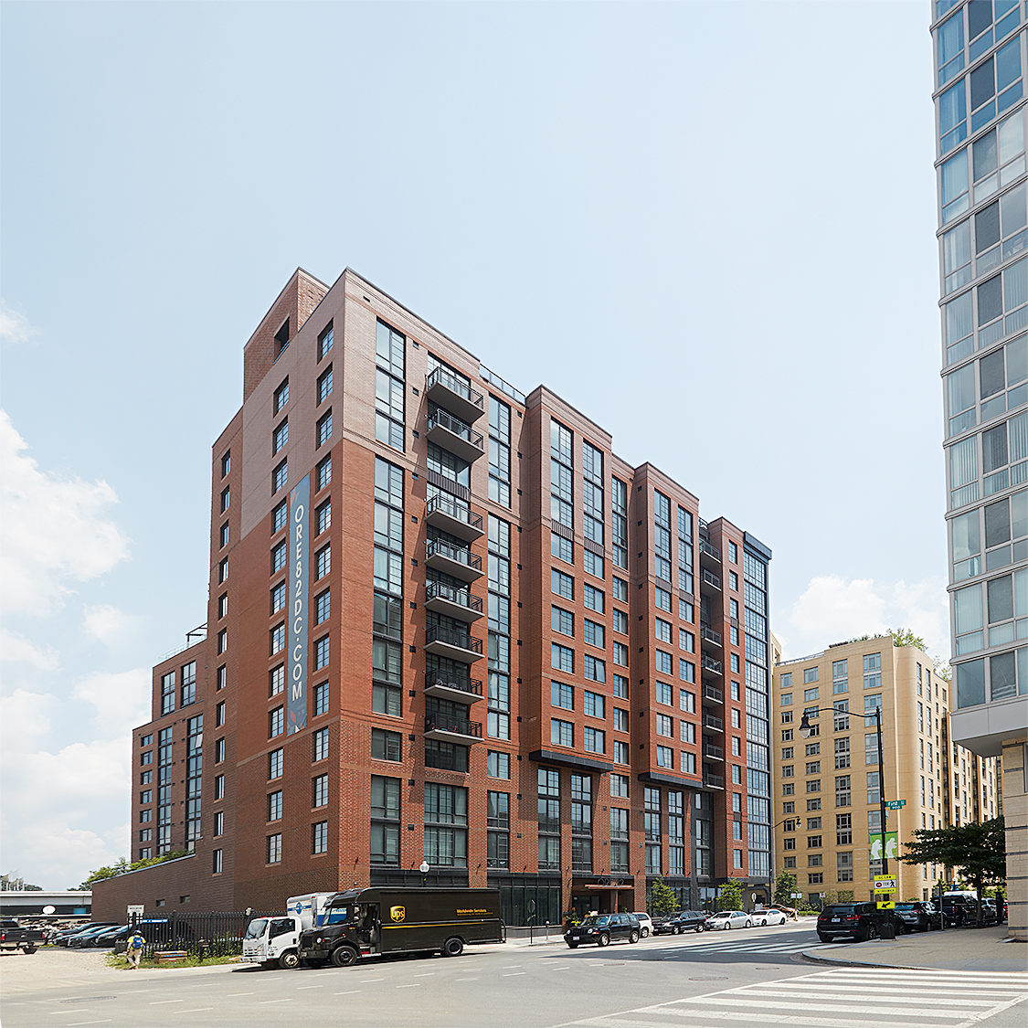 ORE82 offers a pool, great views, and comfort for Trumpies. Photograph of Ore82 by Jeff Elkins.