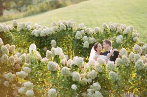 After Hitting It Off at a Bar, They Left Without Exchanging Numbers. The Very Next Day, They Matched On a Dating App.