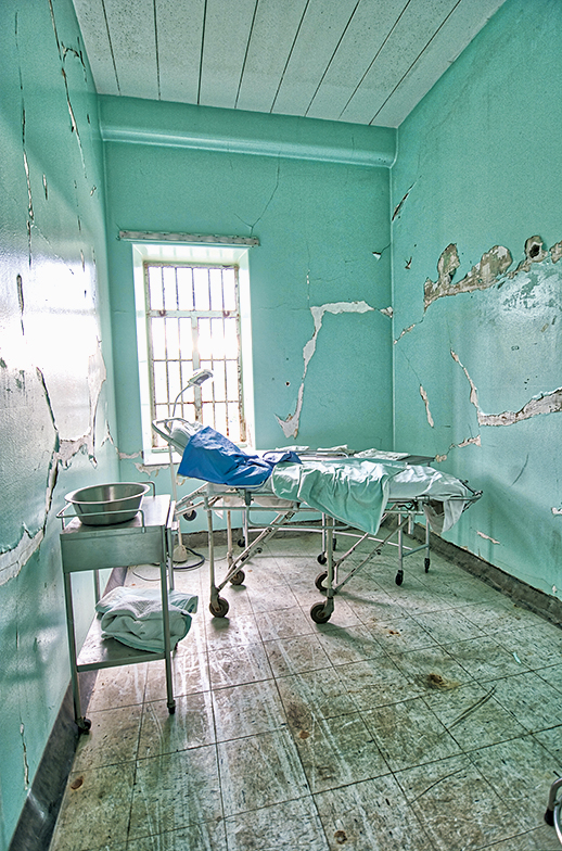 asylum3 Lobotomies and other procedures were performed on thousands of patients.