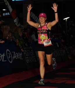 “People Think I Just Pop Out of Bed and Do This.” How a Doctor Fits 5 AM Runs Into an 80-Hour Work Week