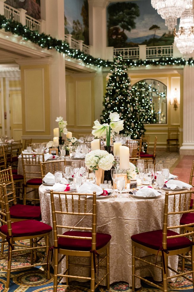 Natalie Garagiola & Eddie Longosz | Lisa Boggs Photography | natalie_eddie_baseball_holiday_wedding_013 Natalie Garagiola & Eddie Longosz | Lisa Boggs Photography | natalie_eddie_baseball_holiday_wedding_013