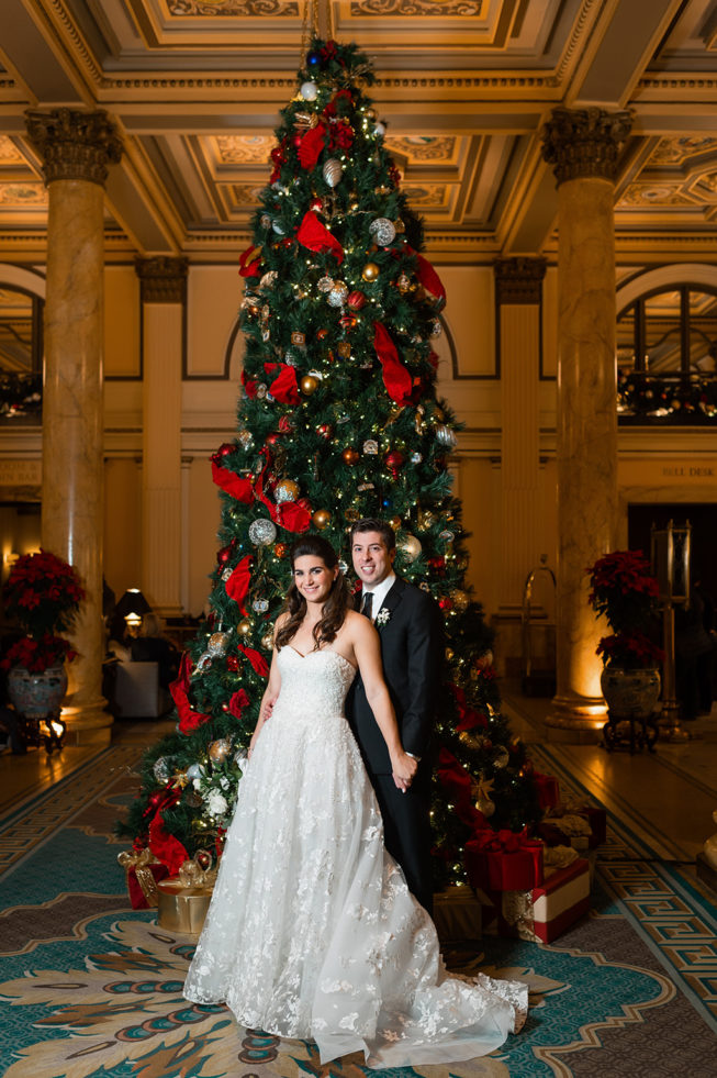 Natalie Garagiola & Eddie Longosz | Lisa Boggs Photography | natalie_eddie_baseball_holiday_wedding_08 Natalie Garagiola & Eddie Longosz | Lisa Boggs Photography | natalie_eddie_baseball_holiday_wedding_08