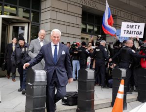 A DC Attorney on What Roger Stone Should Actually Wear In Court