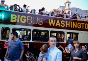 Washingtonian Today: Why Sean Spicer Should Work Every DC Red Carpet