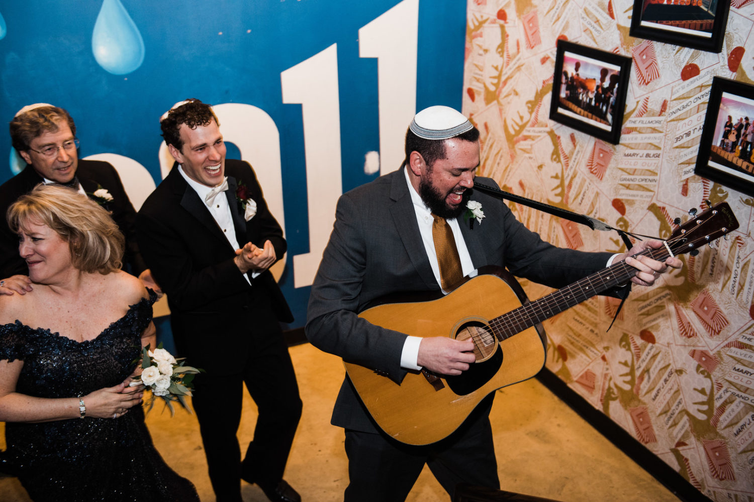 Conte_Herman_LockampCompany_sarahtylergettingready244_big the-fillmore-wedding