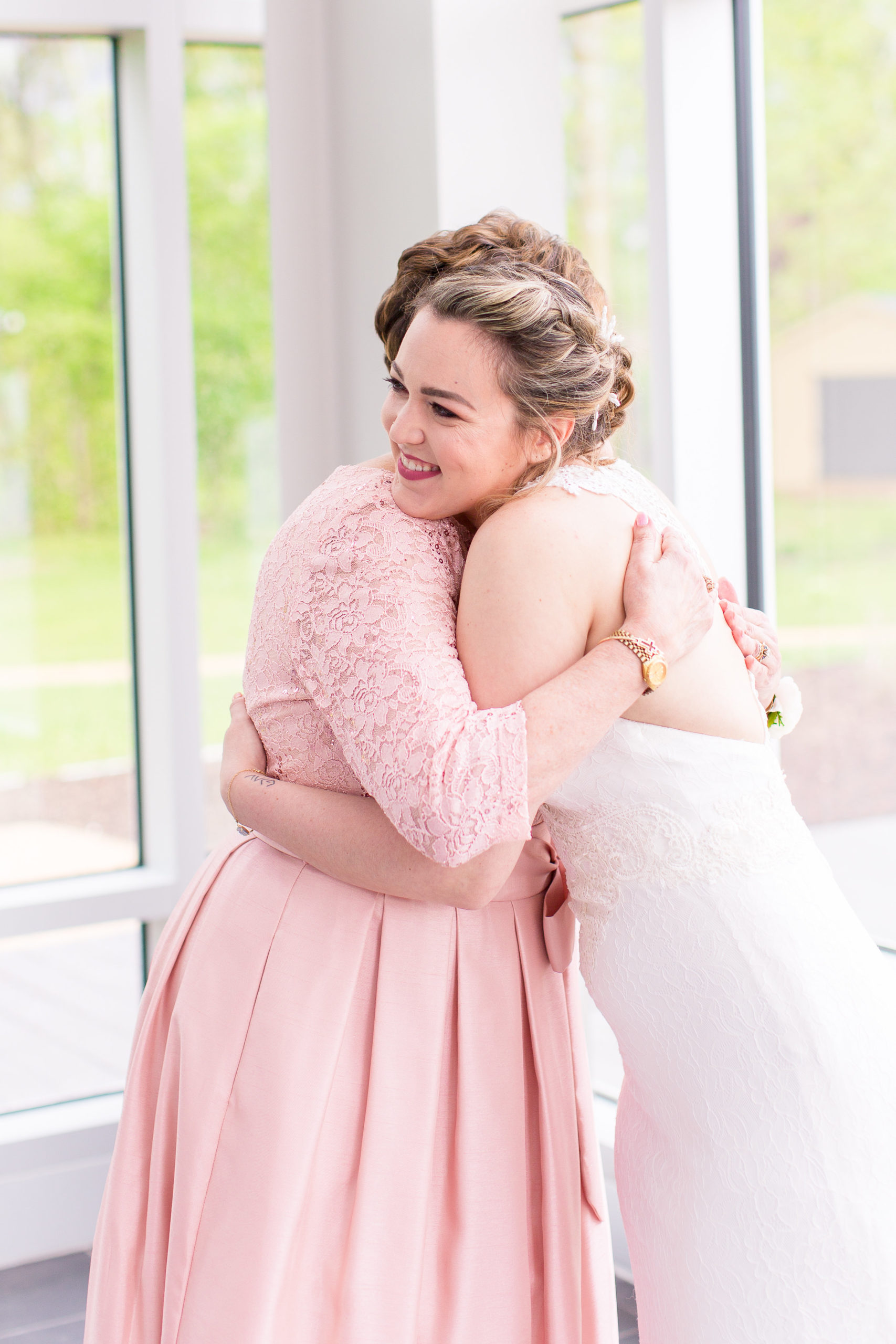 View More: https://taylorrose.pass.us/ethical-wedding-with-beta-fish-centerpieces View More: https://taylorrose.pass.us/ethical-wedding-with-beta-fish-centerpieces