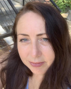 Crisis Heroes: This DC Woman Will Run Errands for At-Risk People