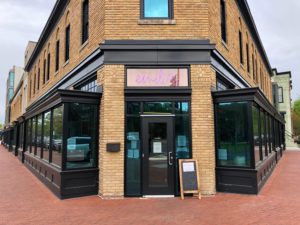 Why Your Favorite Neighborhood Restaurants Were Shut Out of Critical Government Aid