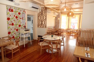 Burglar Steals Booze and Toilet Paper From Mount Pleasant Spanish Restaurant