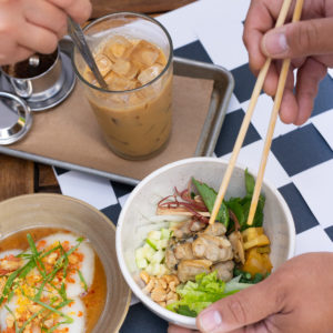 A Thip Khao Chef and Sushi Taro Alum Are Popping up With an Outdoor Vietnamese Cafe